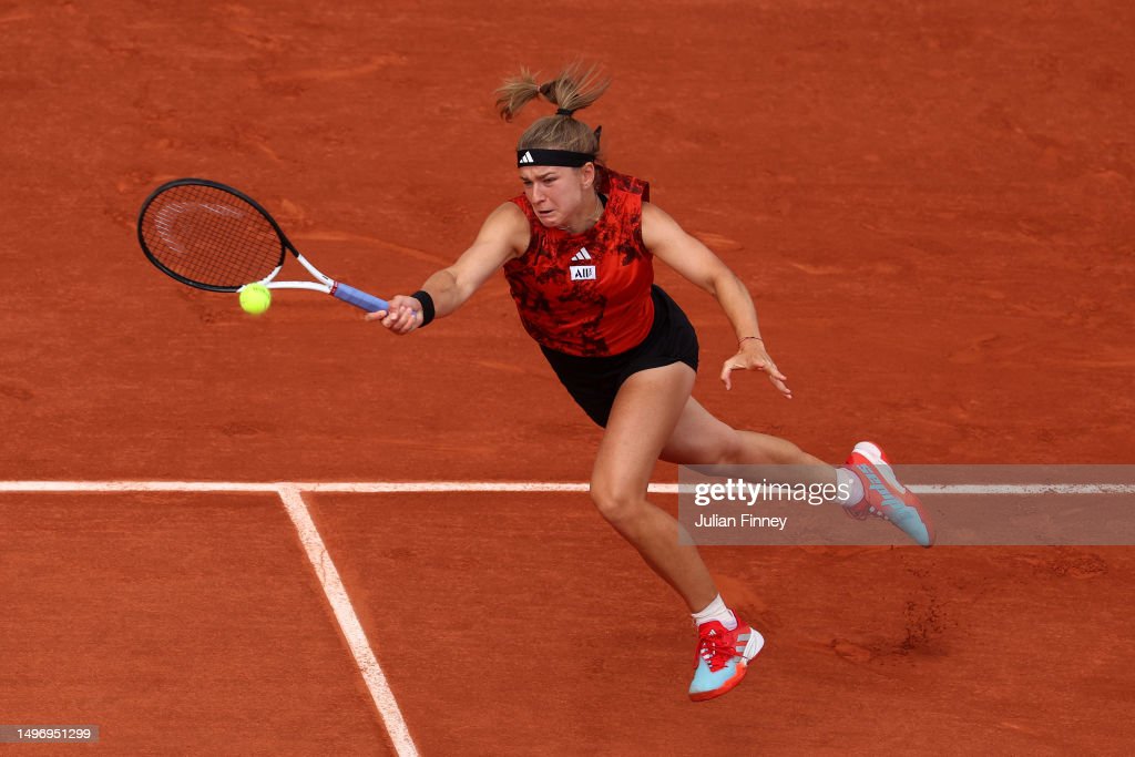 No.1 of the @WTA ranking Iga #Swiatek of Poland will face unseeded Karolina #Muchova of Czech Republic in the final match at the #FrenchOpen in Paris. 📷: @julianfinney, @clivemasonphoto, Clive Brunskill #RolandGarros #WTA #tennis #FrenchOpen