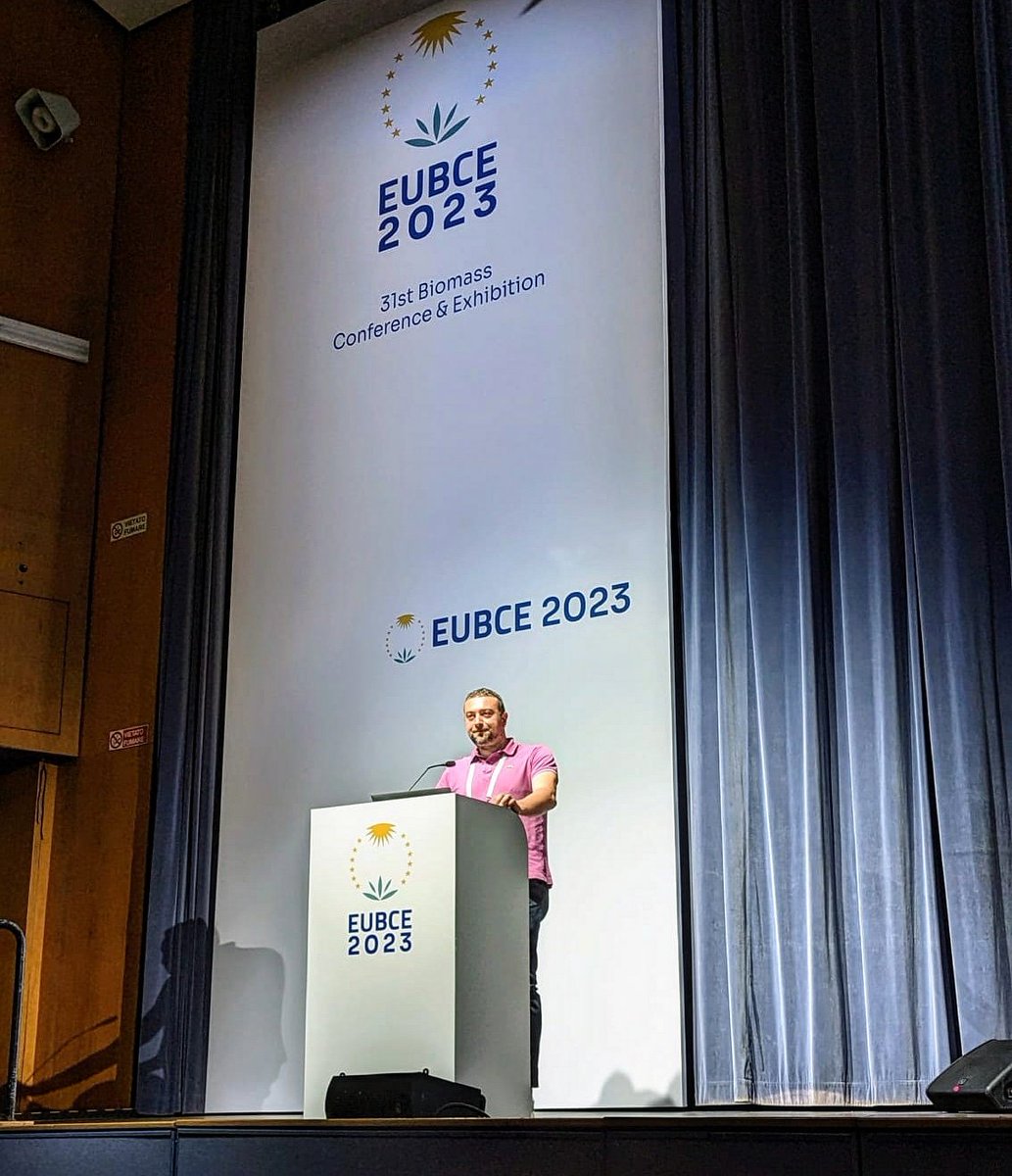 recordbioenergy's tweet photo. Our Agro-Bio-Clima Business Unit Leader @ChemNoise presenting "Enhancing #Biomethane Production by Means of #Biochar from Integrated SRF" today at @EUBCE in Bologna #eubce2023 https://t.co/riFpdnkiMJ