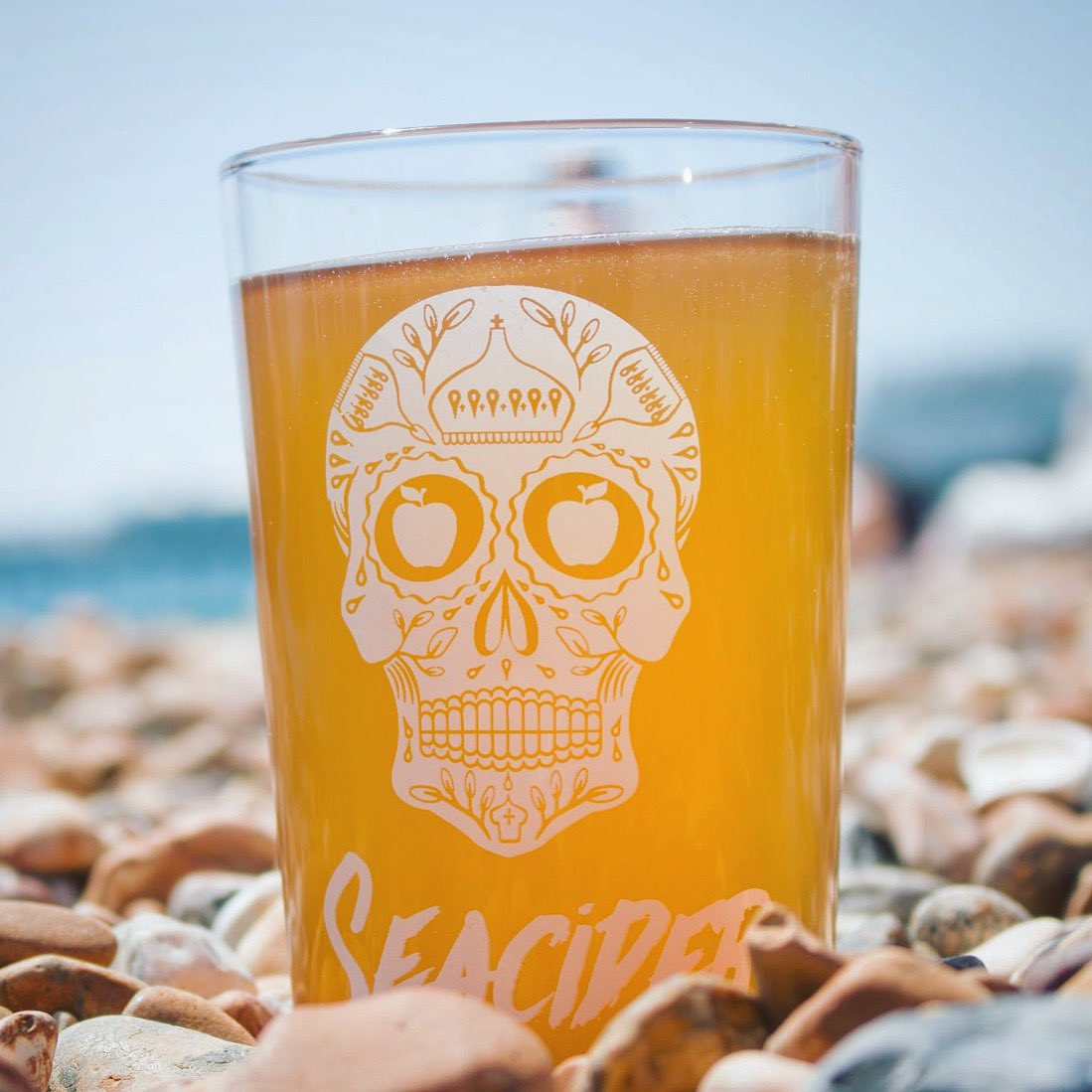 SeaCiderSussex's tweet photo. Wish List For This Summer:
Sun ☀️
Sea 🌊
And ofcourse Seacider!
Get 5% off your order with code SEACIDER5
https://t.co/M3CWvYplTT
#sussexcider #craftcider #brightoncider #brighton #seacider #seaciders #cider #cidery #ciderlover #vegancider #paleocider #fruitcider https://t.co/yzSk3yzkCH