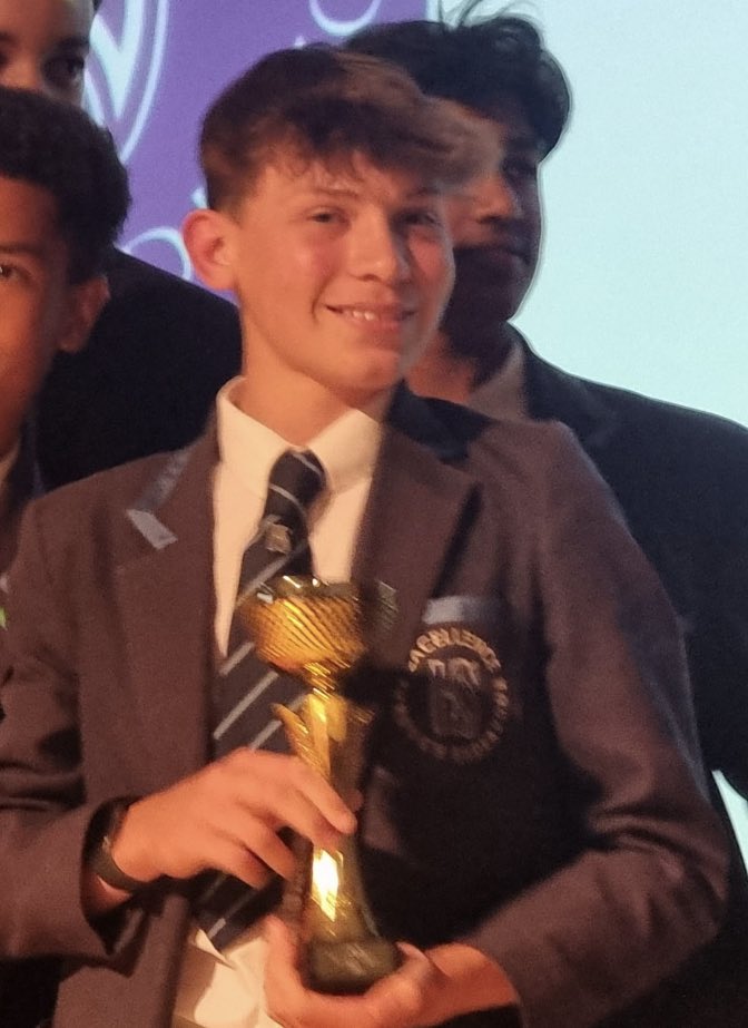Team of the year 🏀🏆⛹️‍♂️ Well done to Zak and all his teammates and @CoachSteveRich for your dedication to these boys 👏🏻<a href="/BasketballHayes/">Hayes Basketball</a> <a href="/hayesschool_pe/">Hayes School PE</a>