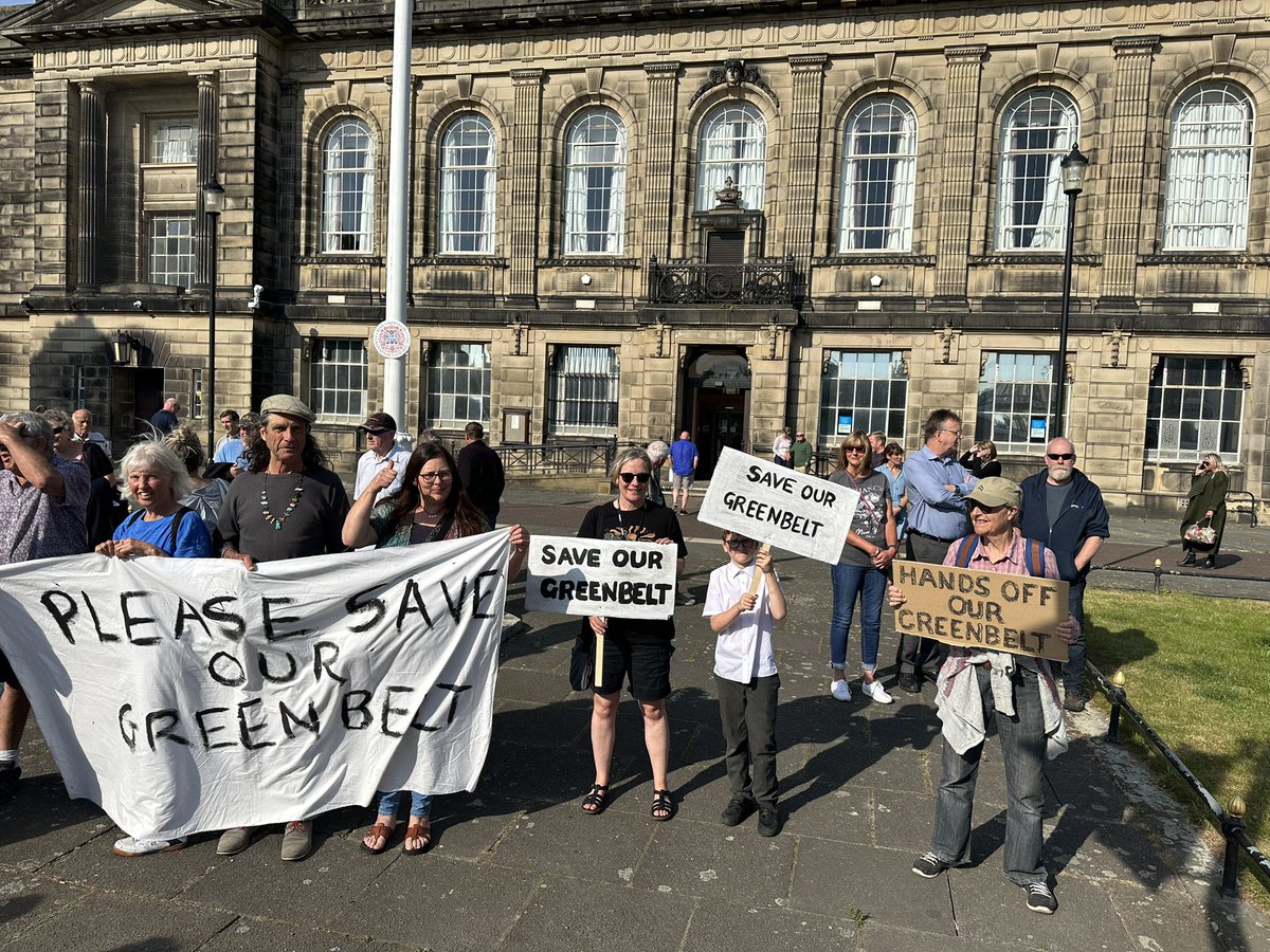Mark Skillicorn (@markskillicorn) on Twitter photo Thanks to everyone that made a stand and protested tonight at Wallasey Town Hall ā¦. Brilliant speakers and overwhelming support <a href="/SeacombeLabour/">Cllr Paul Stuart</a> <a href="/MGreenwoodWW/">Margaret Greenwood</a> <a href="/lizgrey_/">liz grey</a> Thanks to everyone that made a stand and protested tonight at Wallasey Town Hall ā¦. Brilliant speakers and overwhelming support <a href="/SeacombeLabour/">Cllr Paul Stuart</a> <a href="/MGreenwoodWW/">Margaret Greenwood</a> <a href="/lizgrey_/">liz grey</a>