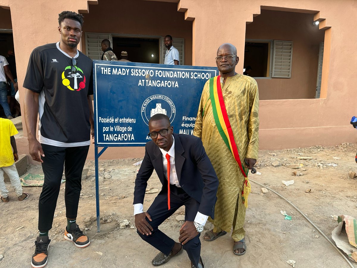 So proud of Mady 💚

This summer, he spent time at home in Mali where he opened a school, built a well, and hosted a basketball clinic in his hometown. Thank you everyone for your donations and support!