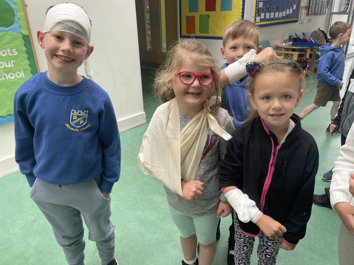 DeanburnPS's tweet photo. Loved seeing so much activity and engagement on my travels round the school today! #DPSHealthweek https://t.co/aOWO7Wuygl
