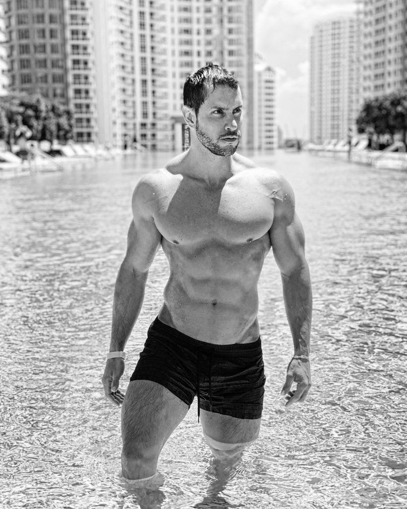 DUNCAN SAINT on Twitter: "Shine!!!!! 💦🔥"