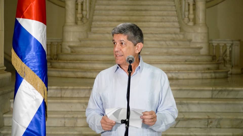 CubaMINREX's tweet photo. Declaración del viceministro de Relaciones Exteriores de la República de #Cuba 🇨🇺, @CarlosFdeCossio  

🔗https://t.co/ABiUvKsEm9 https://t.co/JmyBM03ZMV