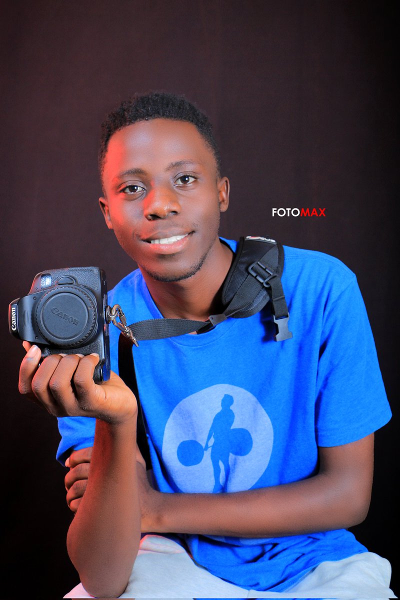 vanboy_r's tweet photo. Directør Vanboy Uganda https://t.co/hSy8nU0rlu