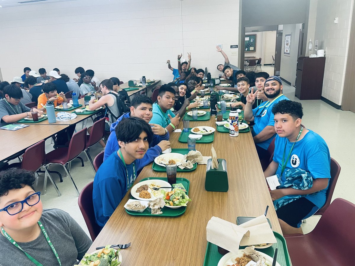 Ulysses43702026's tweet image. Project Explore students explored &amp;amp; conquered ! the great outdoors of TEXAS! Fishing, hiking, kayaking, rock climbing, and archery 🏹. Overall, students created new friendships and experiences that will last a lifetime. @HISD_ProjectEx @HISD2College @MMAFAHISD @MyDiscoverU
