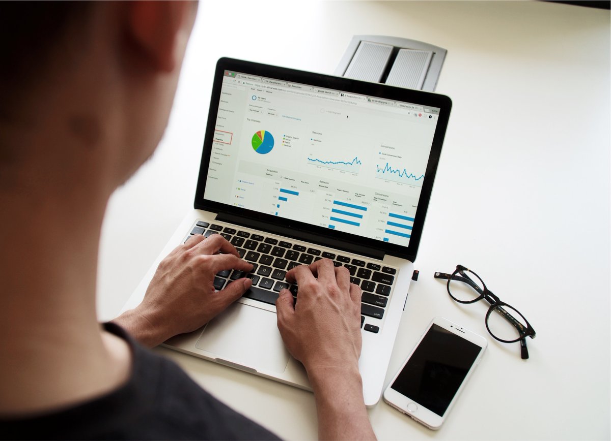 dawindycitytmc's tweet image. See how Expion Health uses #AI Computer Vision to extract claims data and then uses @UiPath #DocumentUnderstanding to validate, classify and extract reconciliation - spr.ly/6012OItUG.