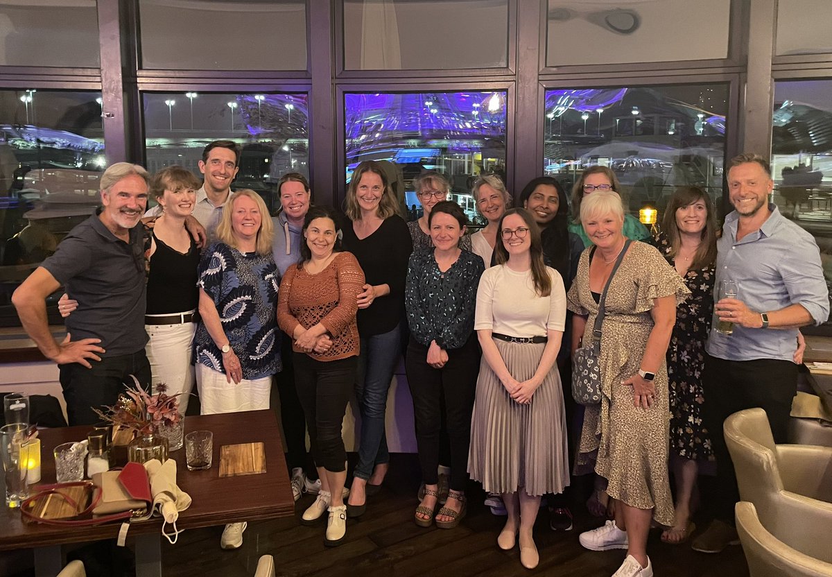 Southampton Paeds and Adult CF teams reunite in some post conference dinner #ECFS2023 <a href="/SotonChildHosp/">Southampton Children's Hospital</a> <a href="/UHSFT/">University Hospital Southampton 💙</a>  
#workingtogether #teambuilding