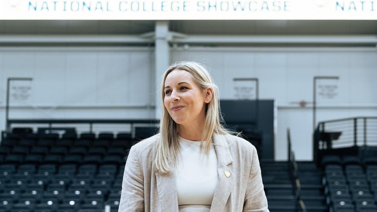 Erika Wallace has been named the 12th director of <a href="/waynestwarriors/">WSU Athletics</a>.  As the former interim athletic director &amp; women's basketball athlete herself, she's dedicated to the success of student-athletes —  ready to take the Warriors to the next level!
➡️ go.wayne.edu/wallace-tw