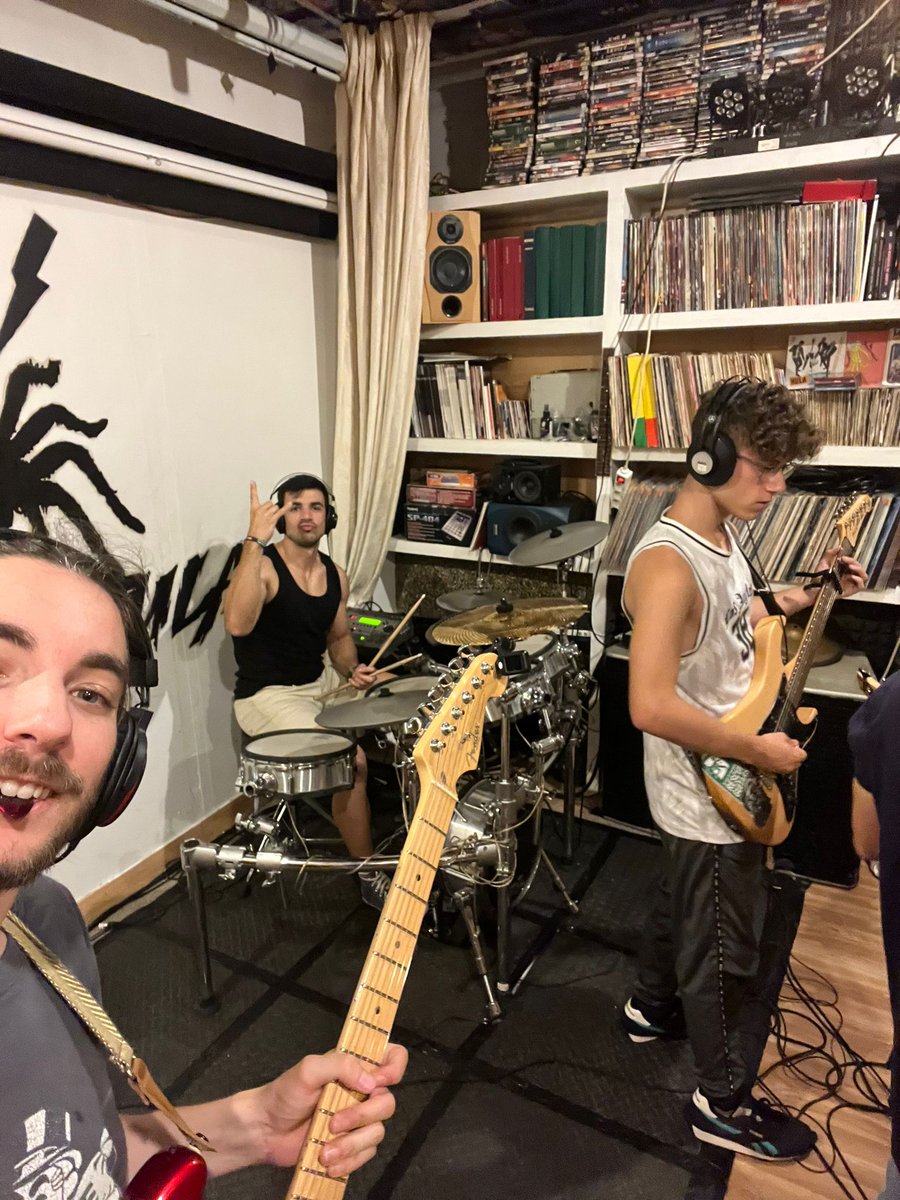 Sigue el cercanías 114