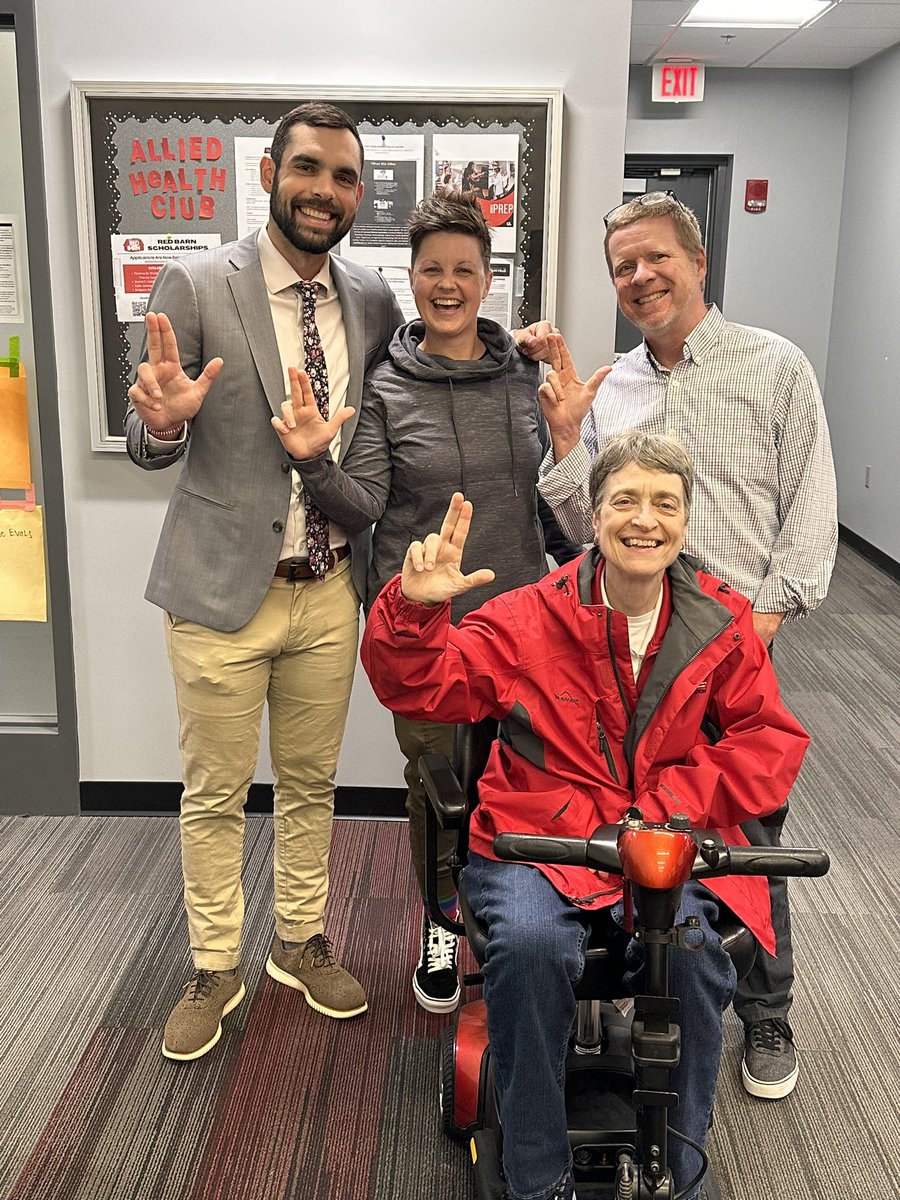 Swimtastic4's tweet image. Officially Dr. Swim! Thank you to @SPADUofL for the amazing experience!