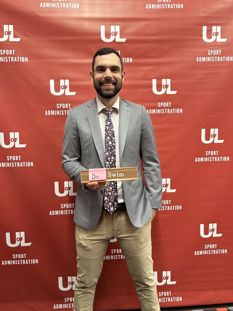 Swimtastic4's tweet image. Officially Dr. Swim! Thank you to @SPADUofL for the amazing experience!