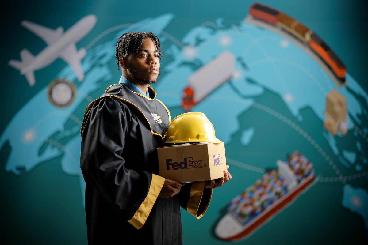 GCSchoolsNC's tweet photo. #SeniorSpotlight | Supreme Robinson graduates with a job as a package handler for Federal Express, thanks to Western's TDL Academy. Before joining Supreme landed in trouble often. With support from his teacher and mom, he transformed.

Read about his journey at the 🔗in our bio. https://t.co/owFXBEo5Xs