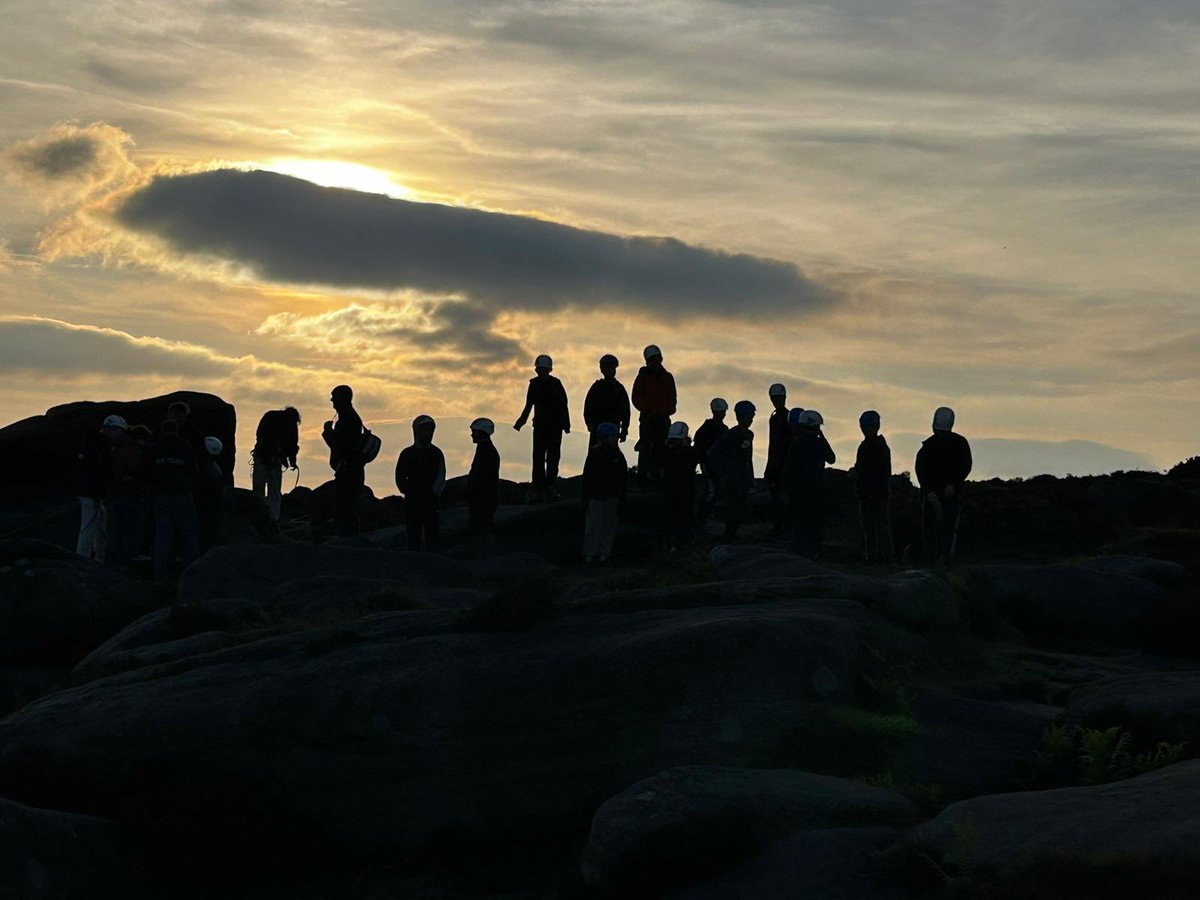 Brilliant evening being out with the Scouts leading some Weaselling. #Skillsforlife @EllieHoul <a href="/259thScouts/">259th Stephen Hill Scouts</a>
