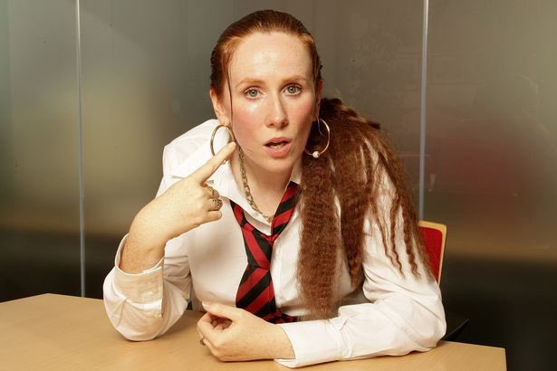 Switching between Juliette Binoche and Catherine Tate