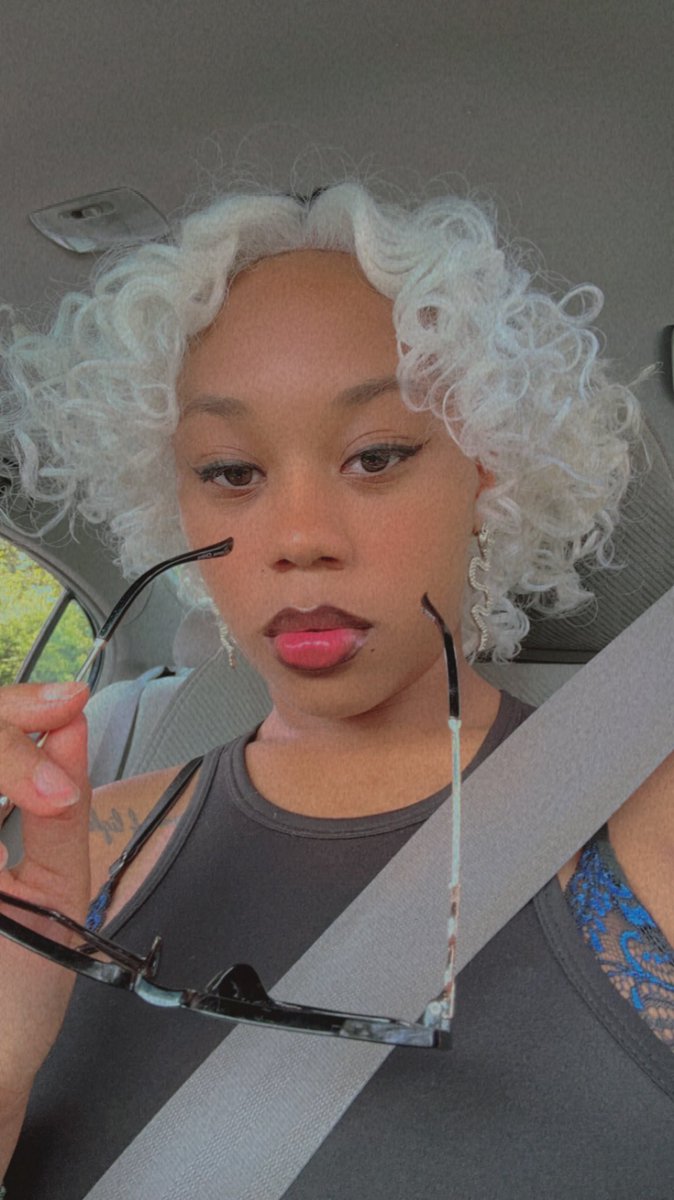 Selene_Fatale's tweet photo. Doll Face 🕸️🤍✨

#Explore #ExplorePage #Goddess #DivineFeminine #Voluptuous #Seductress #Muse #InstaMuse #ThatGirl #Aesthetic #FemmeFatale #Like #Follow #SensualArt #SugarBaby  #Creatrix #DarkFeminine #SpoilMe #Lilith #Kink #Kinky #Witchy #FetishArt #FetishModel #Viral #Beauty https://t.co/LgSK1ToWox
