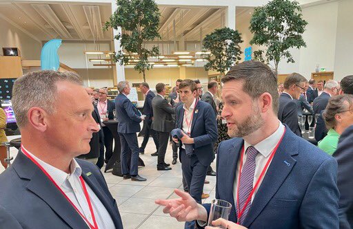 JimfromOldham's tweet image. Delighted to be at @UKLabour’s Business Leaders Reception hosted at the superb @coopuk HQ in Manchester.

@UKLabour &amp;amp; @CoopParty values in partnership with our growth makers can build an economy that delivers for everyone in every place.