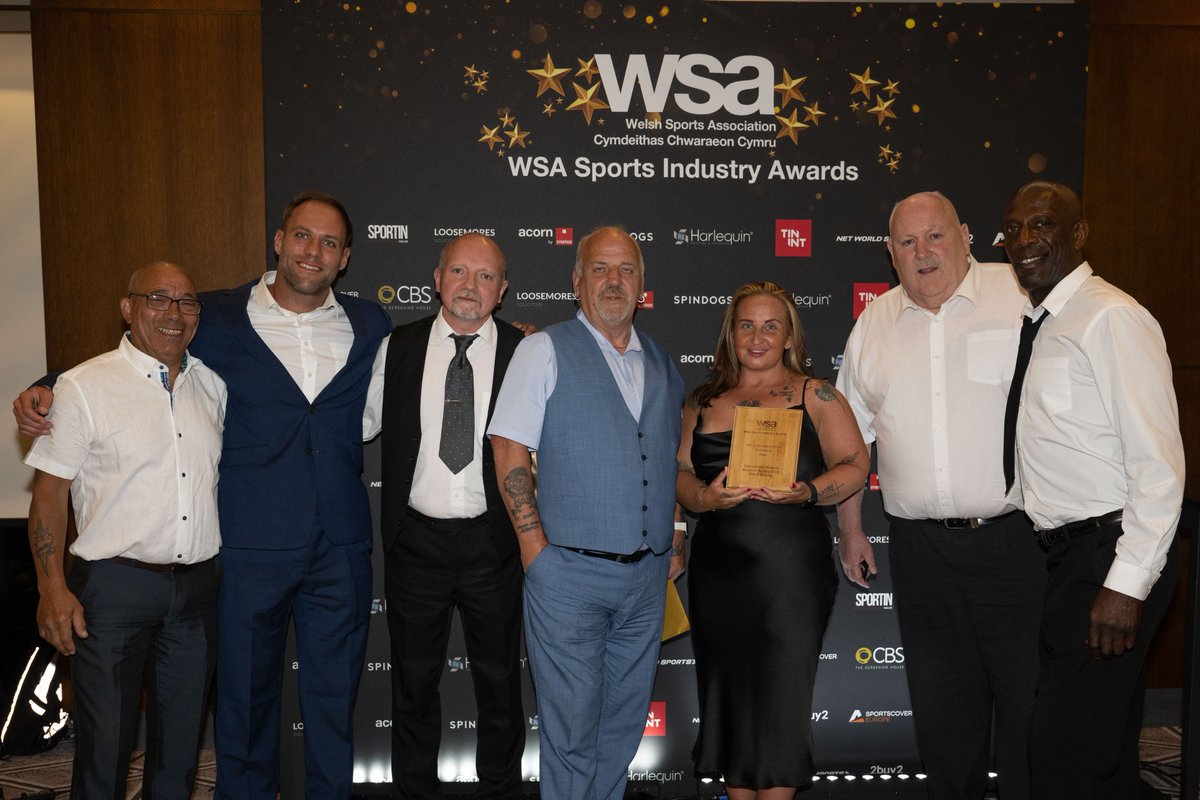 👏🥊Well done to the latest #WSASIA2023 winner - @WelshBoxing's @LlanrumneyPBC who have won the Best Social Impact Initiative award, sponsored by @2buy2, for their project bringing homeless people into the boxing club to help with their physical & mental well-being!