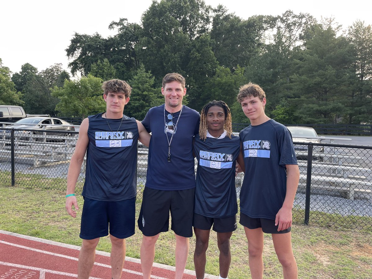 kcjorgensen14's tweet photo. Thanks to @ColinDuling for the hospitality at Berry today! @kaleb1_lee and @Br3ttWilliams showed out! https://t.co/xR8mrwoabs