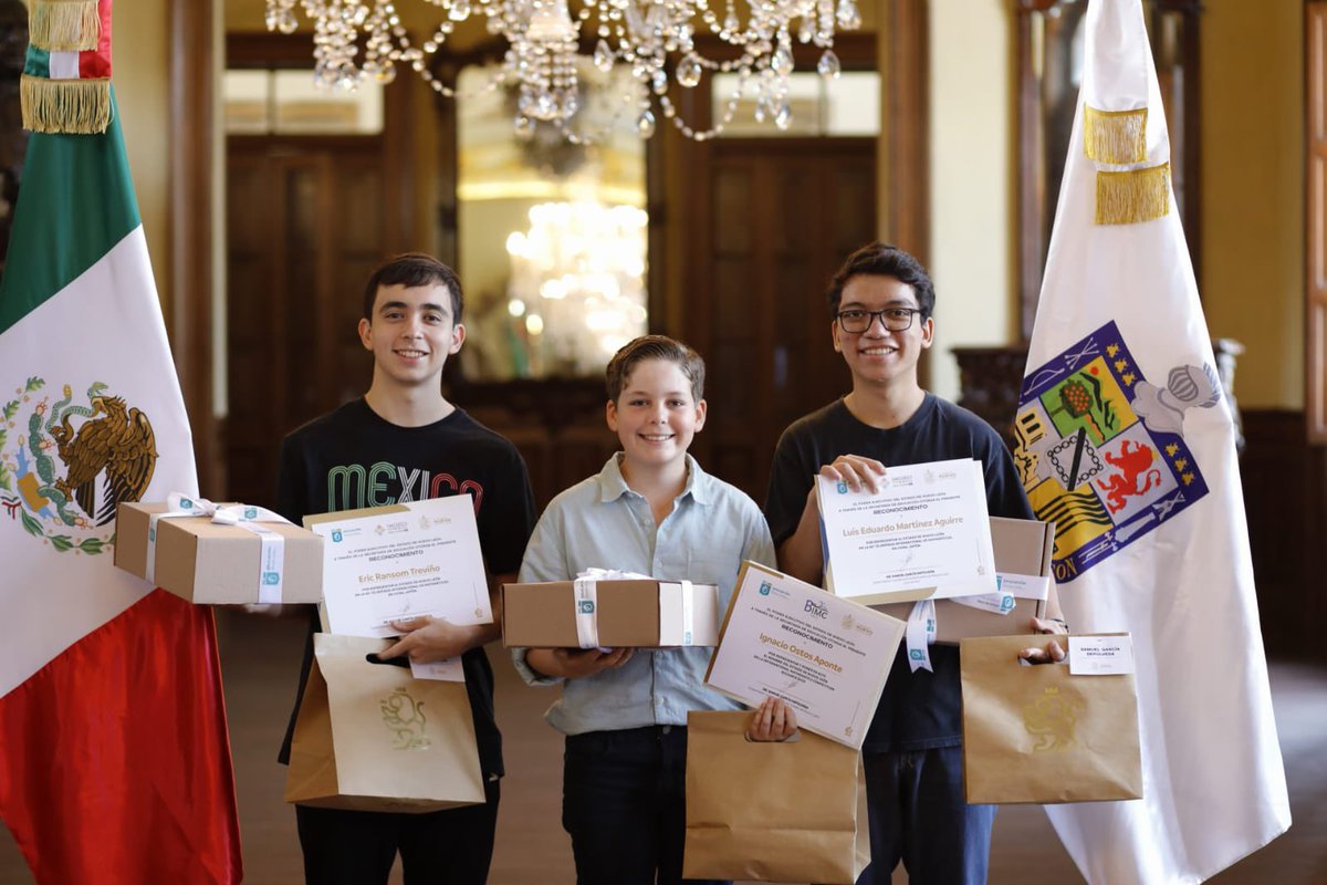 SofialeticiaM's tweet photo. ¡Felicidades a Eric Ransom Treviño, Luis Eduardo Martínez Aguirre e Ignacio Ostos Aponte! Los tres representarán a Nuevo León en prestigiosas competencias de matemáticas a nivel internacional. ¡Adelante y que las matemáticas los lleven a cumplir todos sus sueños! https://t.co/G3y2yJwAiq