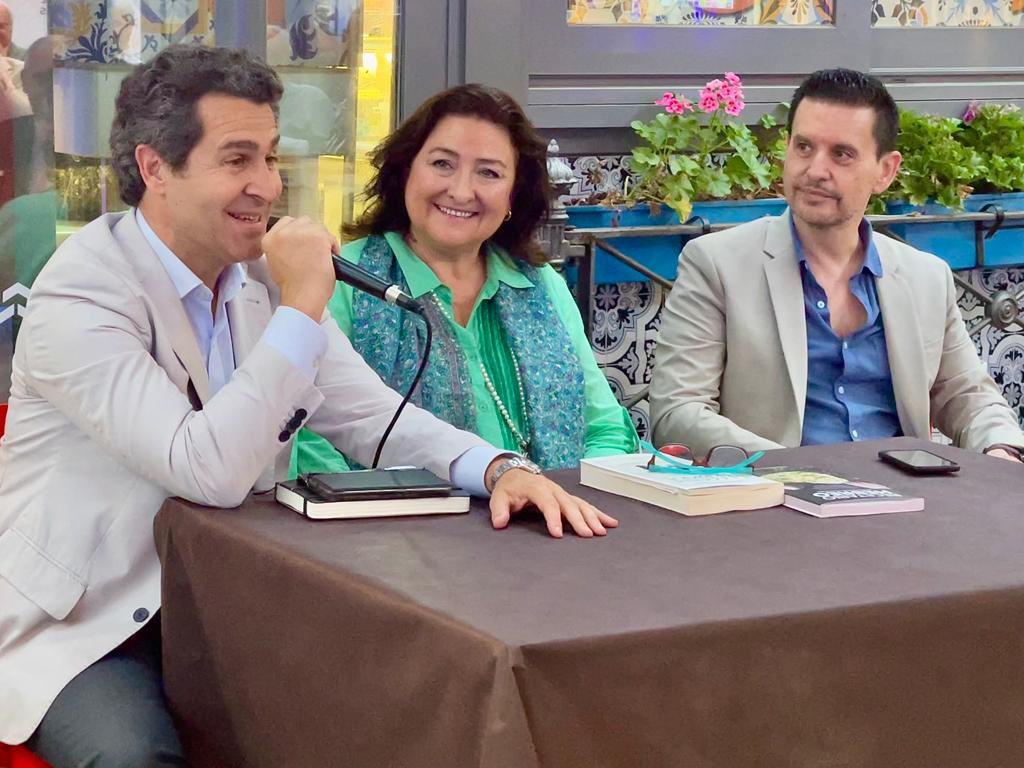 Almudena Villegas Becerril. tweet media