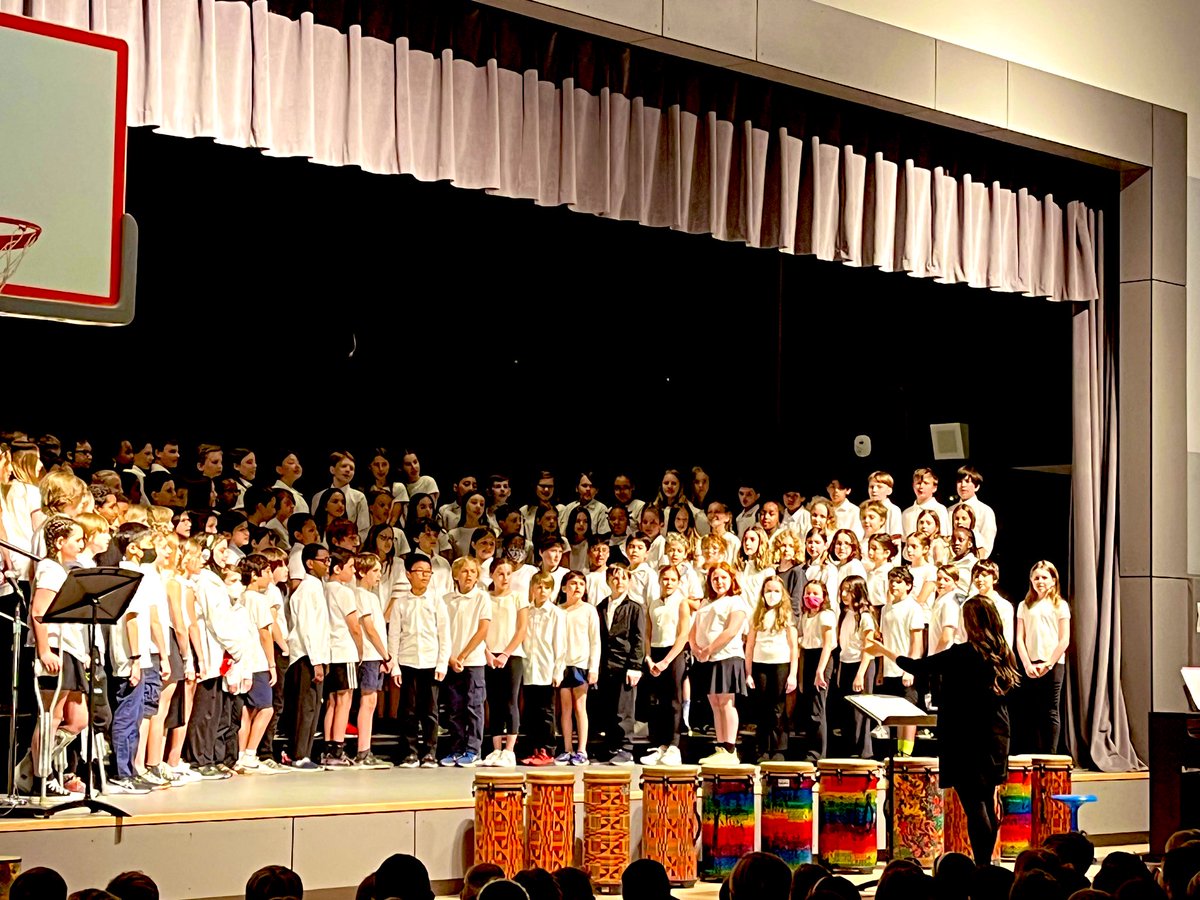 The <a target='_blank' href='http://twitter.com/APSCardinalElem'>@APSCardinalElem</a> 5th Grade Chorus and Percussion Concert was a smash hit!  Congrats to students and staff!!  <a target='_blank' href='http://twitter.com/APSCARDPR'>@APSCARDPR</a> <a target='_blank' href='http://twitter.com/GMCardAPS'>@GMCardAPS</a> <a target='_blank' href='http://twitter.com/APSArts'>@APSArts</a> <a target='_blank' href='https://t.co/S3OW1bs734'>https://t.co/S3OW1bs734</a>