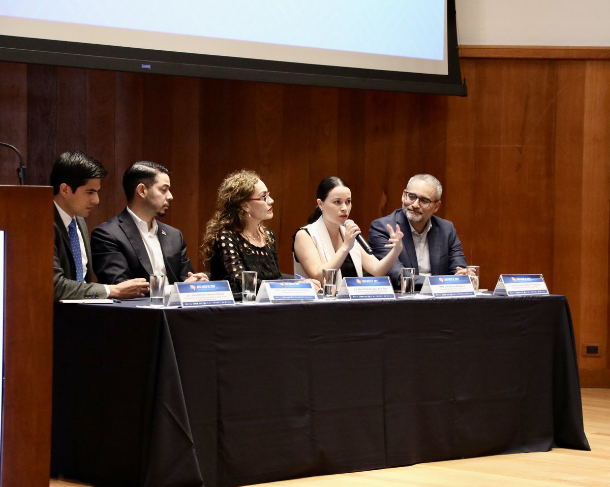INFONLMX's tweet photo. Dió inicio el panel “Uso de datos abiertos para la sostenibilidad 🔓🌎”, participan @jaimecerdio @ntonioherrera @lesly_gr y el Mtro. Jesús Armando Aguiar, moderado por @almalopezdelat
#DataWeekNL23
#DatosAbiertos
#Sostenibilidad https://t.co/Q2TCbfUlwa