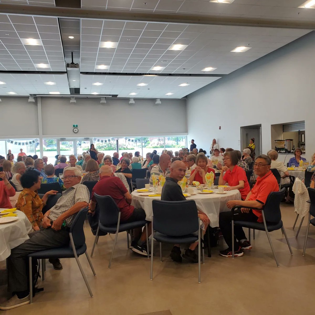 Nancy_McCurrach's tweet image. It was great to see a full house for lunch today for more  #seniorsweek celebrations! @PoCoGlenn @stevedarling myself along with @CityofPoCo+ Astoria Staff enjoyed serving lunch! Mayor @BradWestPoCo gave opening remarks! We are grateful for all our Seniors contributions!