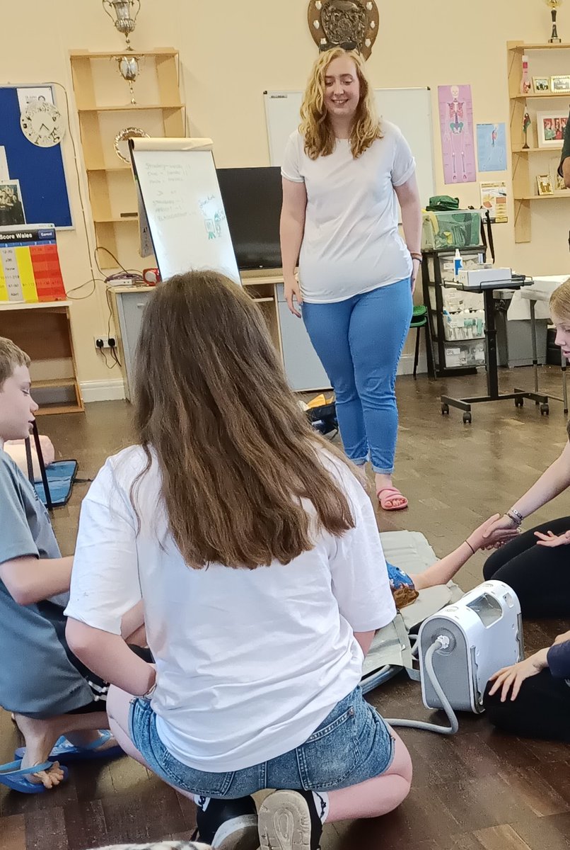 SJACMaesteg's tweet image. Massive thanks to @MaestegCFR for coming in to teach and tell the cadets about your volunteer work as CFR's, they thoroughly enjoyed it.