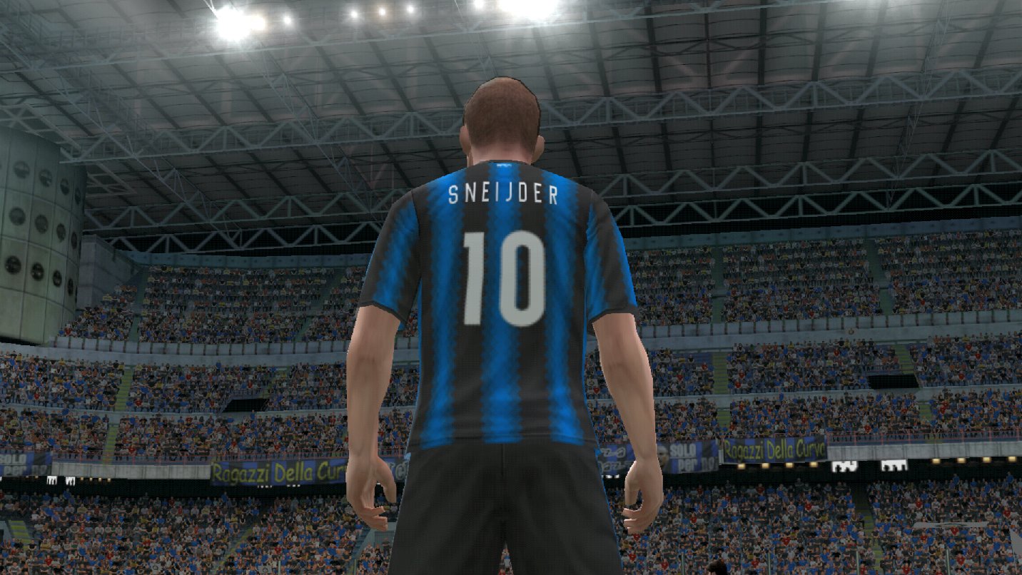  Happy birthday, Wesley Sneijder!

Inter could do with 2010 Sneijder tomorrow night...    