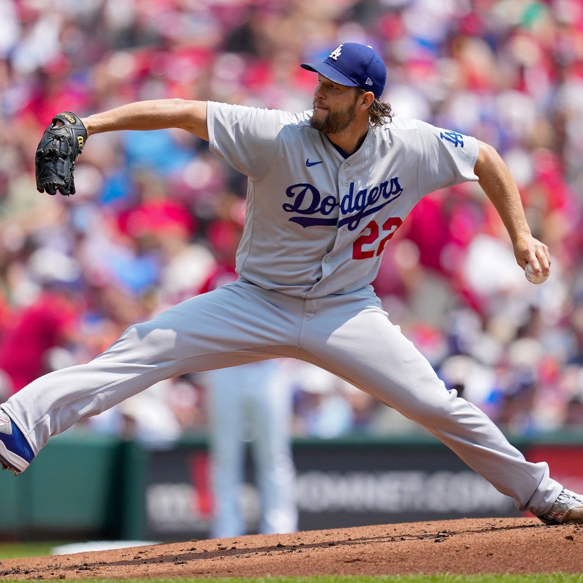 MLB… Clayton Kershaw delivers for the Dodgers in their win vs the Reds. Kershaw pitched 7 innings, no earned  runs, and had 9 ks! Dodgers won 6-0 in Cincinnati 
#MLB #FantasyBaseball #HereToPlay #Kershawday #AlwaysLA #Reds