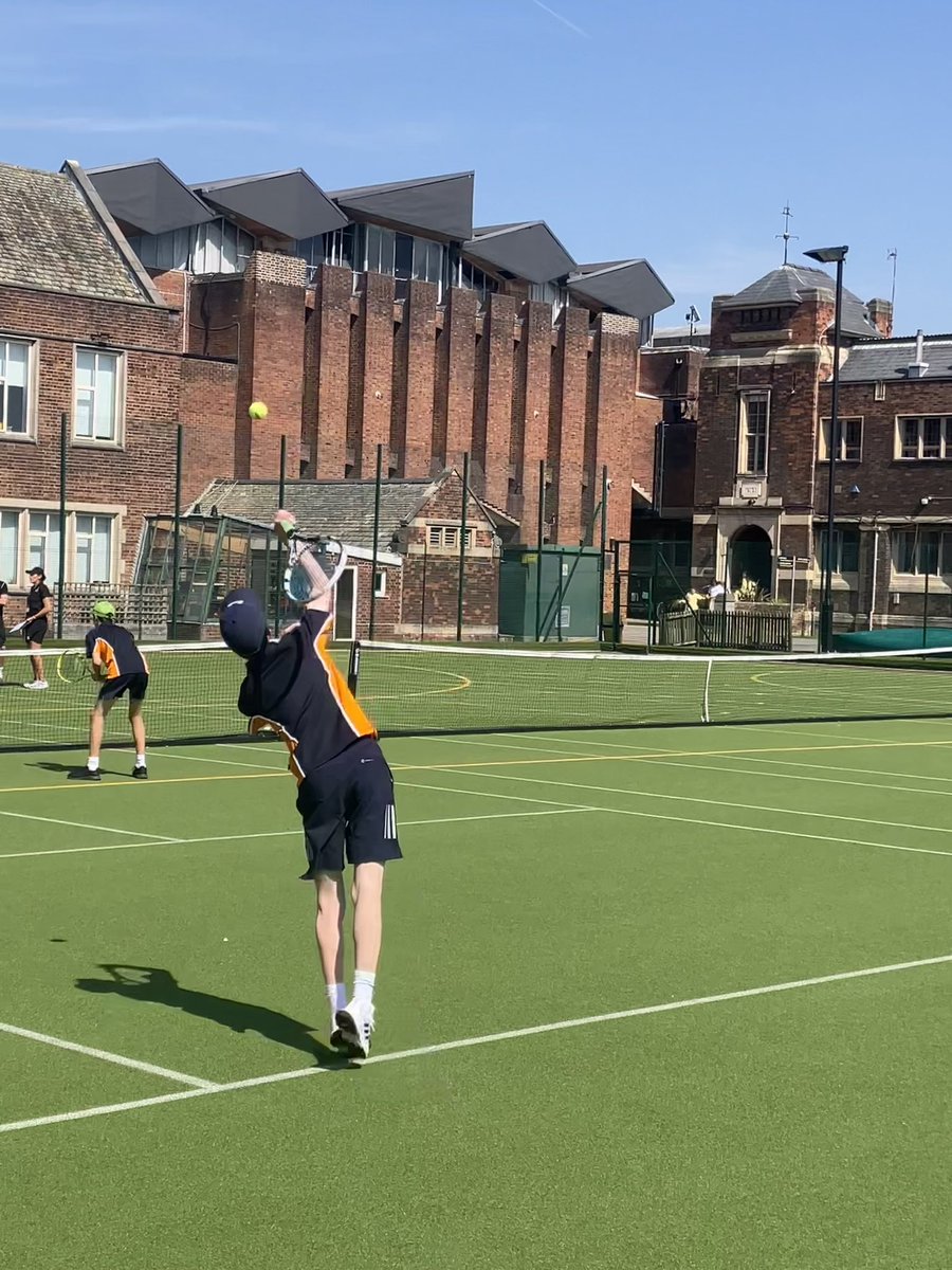 HeberSport's tweet photo. Great performance by the U15 boys in the Cheshire league today with clean sheet of wins with Stockport Grammar and Cheadle Hulme 👏👏 https://t.co/rIXBqPw57O