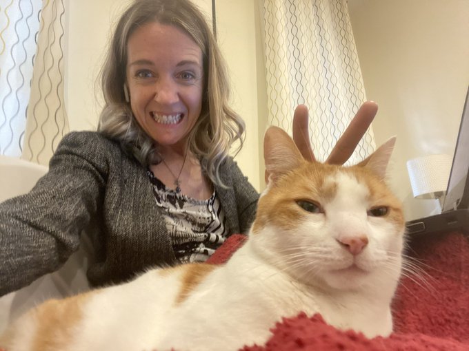 When I travel, these are the types of images I get from my beloved/insane spouse. 🤦🏻&zwj;♂️ https://t.co<a href="/tag/dadboddaddydom"class="tags"><span>#dadboddaddydom</span></a>