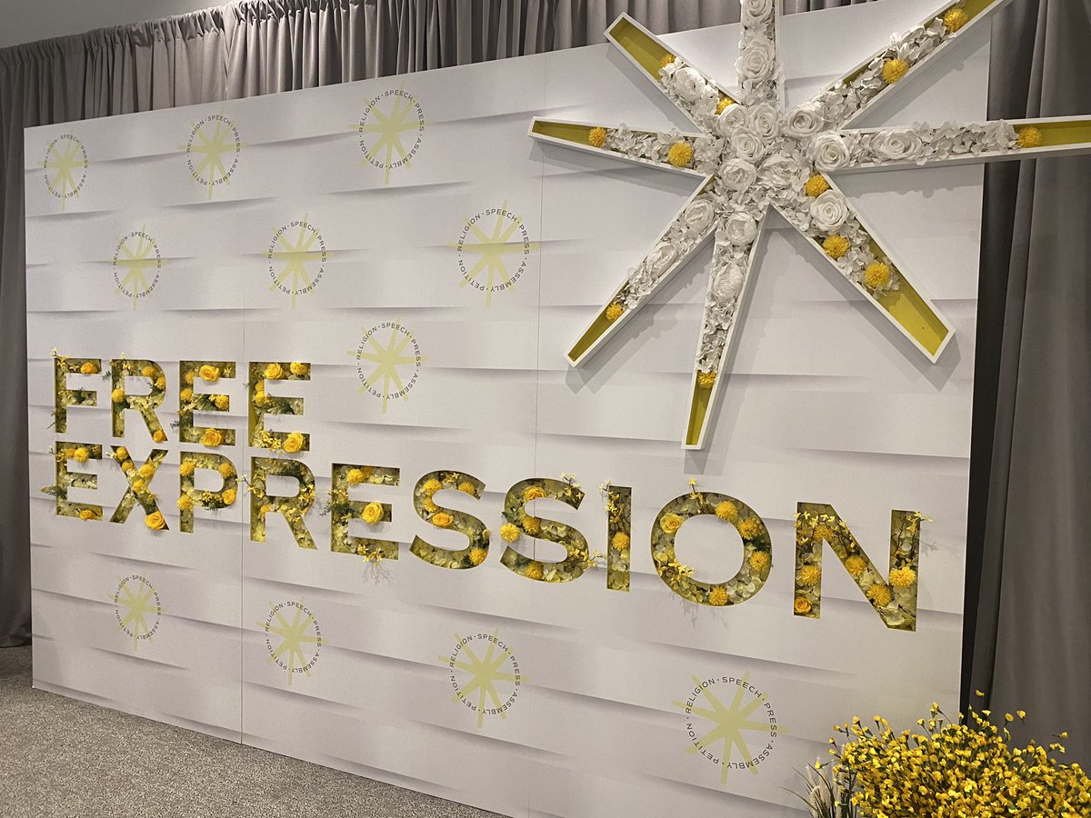 hansenkarenm's tweet image. #FreeExpression23: @1stForAll honors champions of the #FirstAmendment and #FreeExpression!