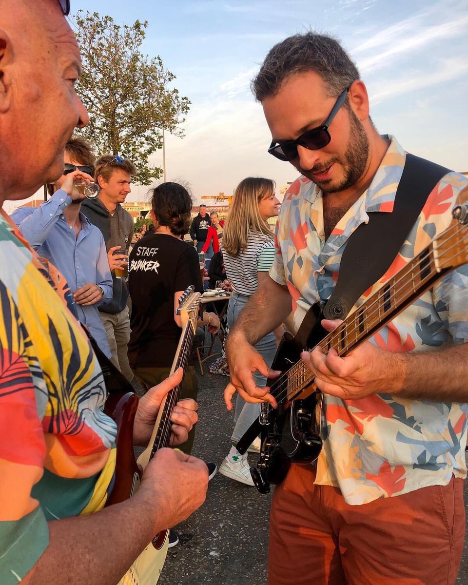 LHsansfiltre's tweet photo. Los Anges  chez Lili 🥰 le retour #feelgood #soleilcouchant #losanges #sunset #chezlili #live #concert #afrobeat #basse #whiteafrobeat #jazzy #cuivres #instrus
#lehavre #lehavrelife #sunnydays☀️ #normandy #quai
https://t.co/Njjdfoag1i… https://t.co/O2uK8LQkiO