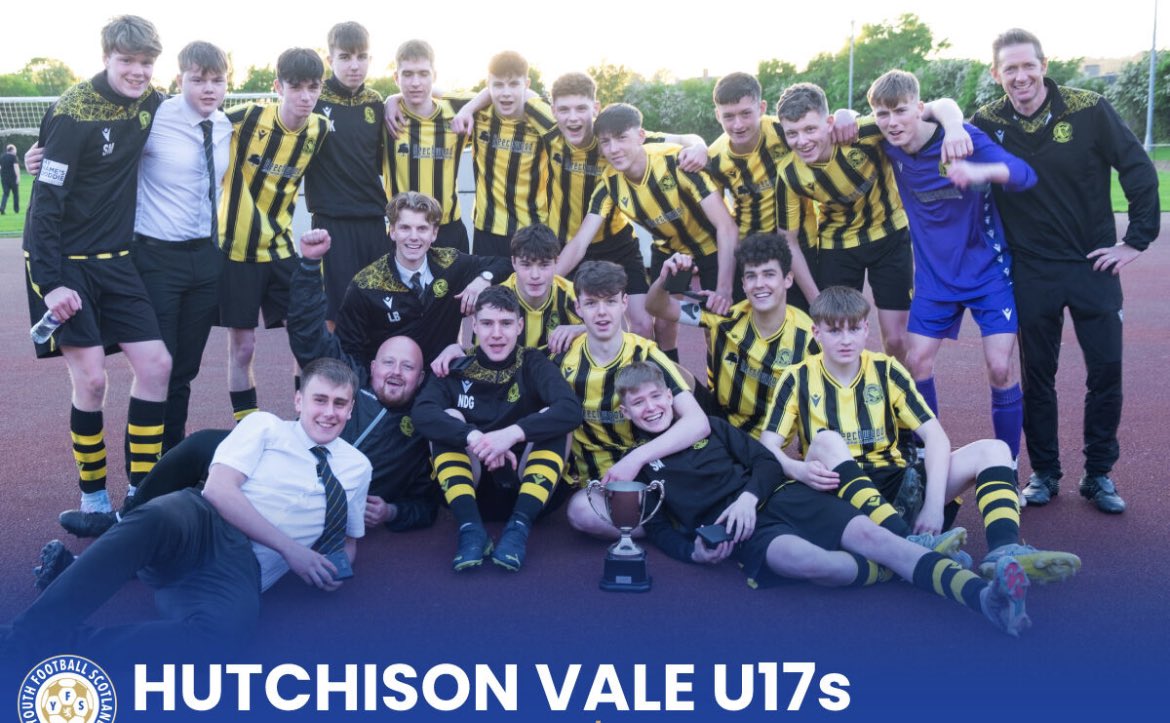 Hutchie_Vale's tweet photo. 🏆𝗖𝗛𝗔𝗠𝗣𝗜𝗢𝗡𝗦🏆
Huge congratulations to our Under 17s who have won the Craig Gowans Memorial Cup tonight at Ainslie Park.
Well done and congratulations again from everyone at the club👏🟡⚫️🐝
#Hutchie #winners #seryfa https://t.co/G96ZXj5kNc