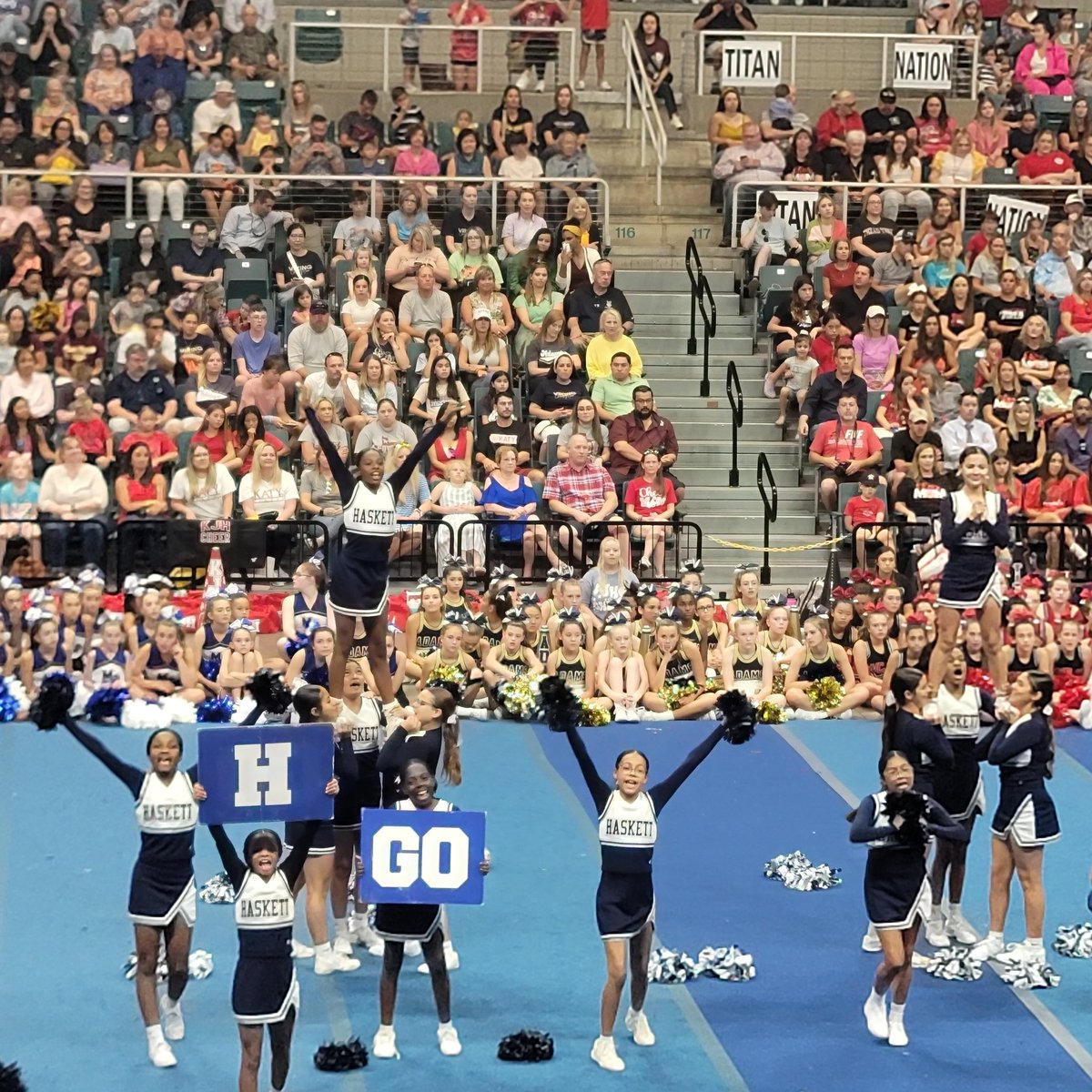provost_liz's tweet image. School spirit is alive and well with @HaskettCheer ! Cheer Camp was a success for these amazing young ladies!!!  @BYoungHJH  @MsFabulousTeach  #WeAreHaskett #HuskyCheer #WeHaveSpiritYesWeDo