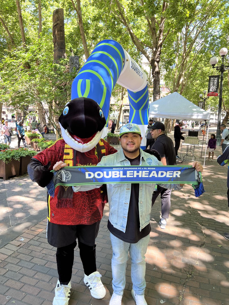 CBHA_WA's tweet photo. Our staff had the opportunity to attend back to back soccer games with the @SoundersFC and the @OLReign at Lumen Field on Saturday, June 3rd. 

Be part of all the fun we have here at CBHA and join our team! Find your dream job with us: https://t.co/OO6Jf33vTG https://t.co/ZF7b0nWxlX