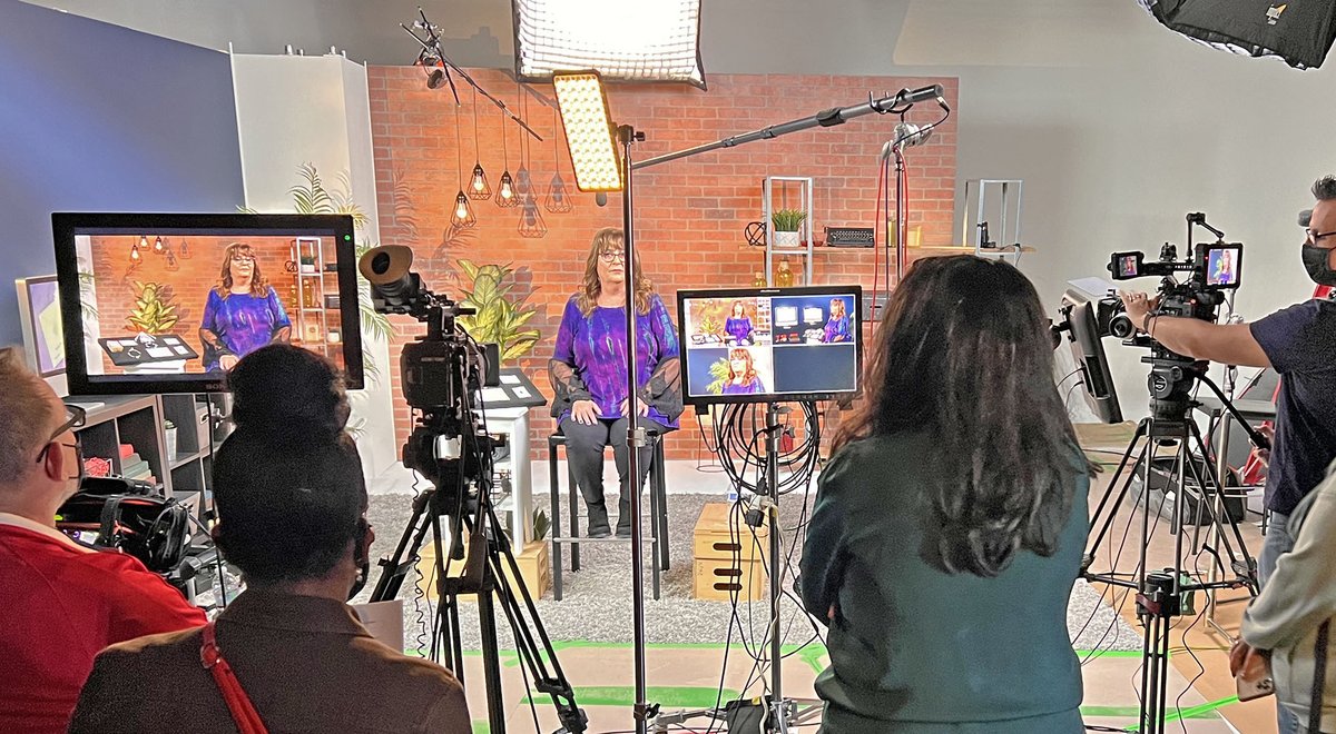 Sell on Amazon tweet media