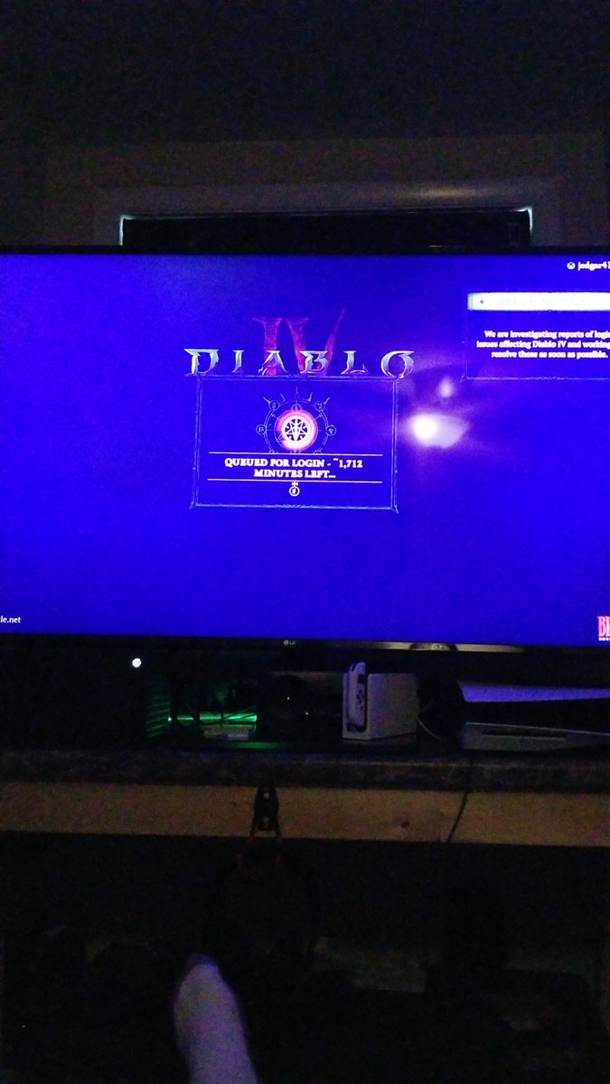 jedahiah's tweet photo. @BlizzardCS The problems just keep stacking up dont they. https://t.co/MYm2noOk09