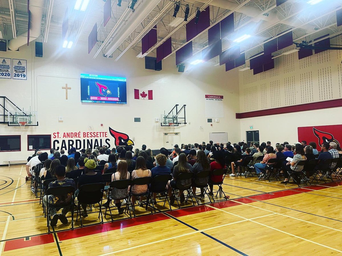 St. André Bessette tweet media