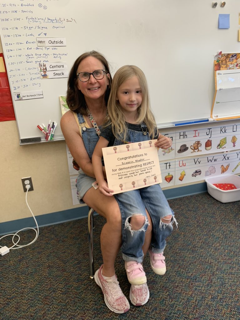 conigs_BigSky's tweet photo. Ss have been learning about RISE - respect, inspire, strength and empathy - and celebrated with awards today. It was also PJ Day, we had popsicles and they have been loving their Movement Specials class with Ms. Emily. #StVrainStorm #FrederickLearns https://t.co/sneU3zgw3N