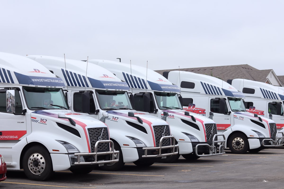 Distance Trucking prides itself on a reliable and modern fleet, consisting of 2022 and 2023 #Volvo trucks! With over 12 years of award winning service, we are proud to be one of the safest #carriers in the industry. 

#truckingindustry #truckdriverswanted #nowhiring #cdl