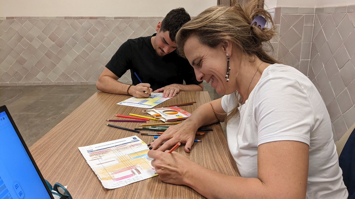 IEplena's tweet photo. Retiro de clausura del I Curso de Extensión @InfoUMA #Mindfulness para la gestión eficaz de las #emociones #PINEP
Aprender a sentir conscientemente con un grupo tan maravilloso ha sido una experiencia muy bonita y enriquecedora para todos.
¡Gracias! https://t.co/hHtloKXZDb