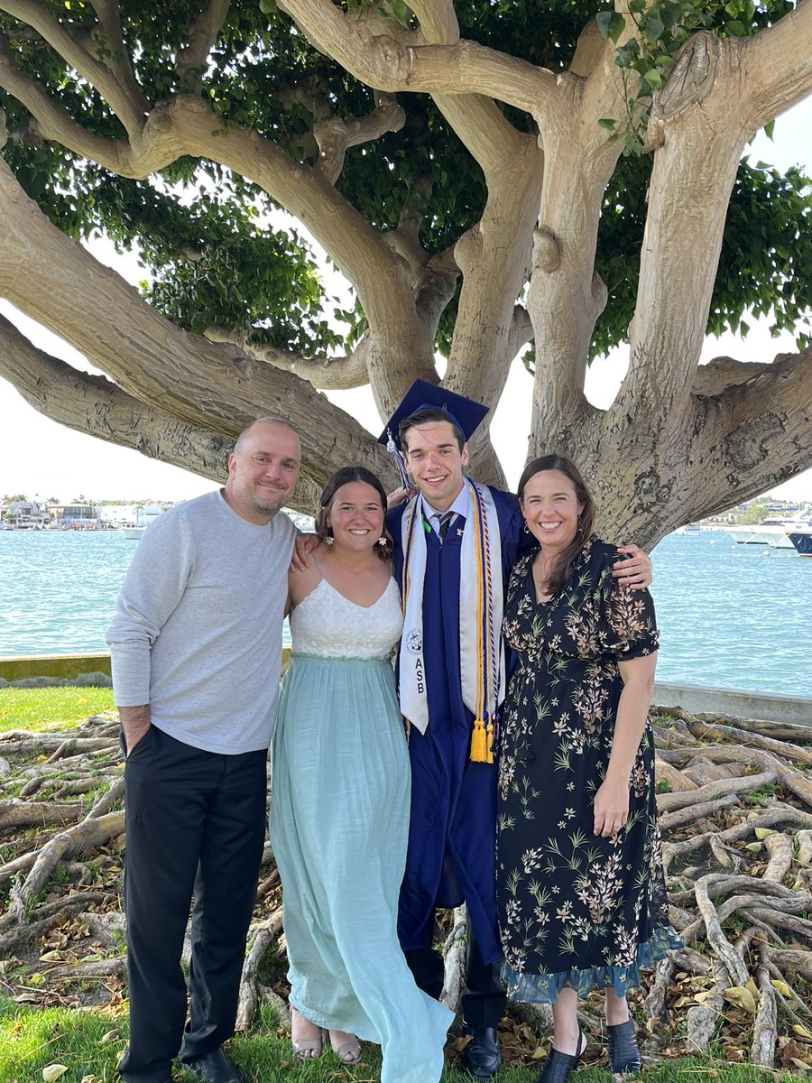 AnthonySaba2's tweet photo. Last one graduates tonight then off to attend @univmiami with his sister! #EmptyNesters https://t.co/UfEHkvCG4u