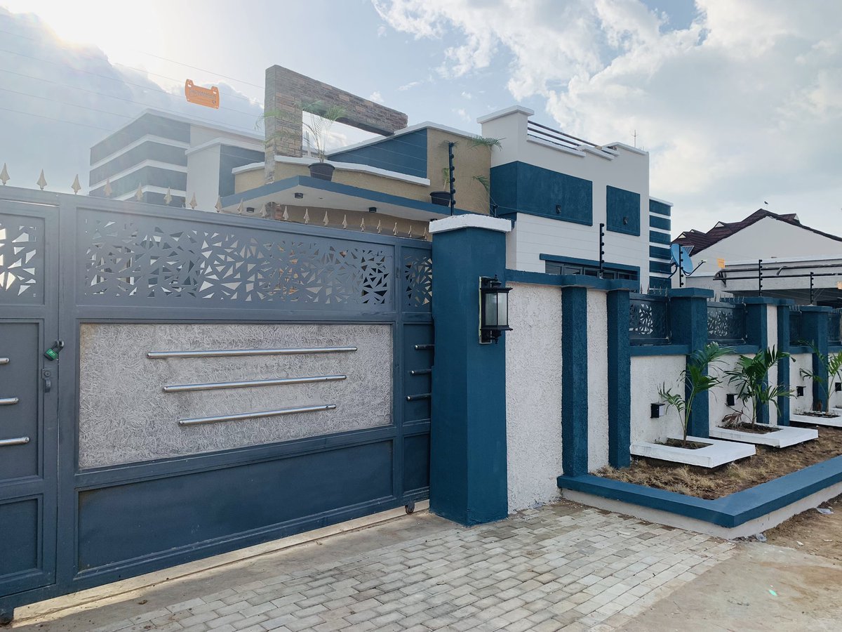 This Egbon walked to My office in 2021 nd he said, Architect, pls make the design of a 4Bedroom 4 me, what is the cost? We talked and we proceed with Design. Afterward, we moved 2 the Approval Stage nd we head to the site, and Constrntn began. Pls help Rt this Pls. +2347035043950