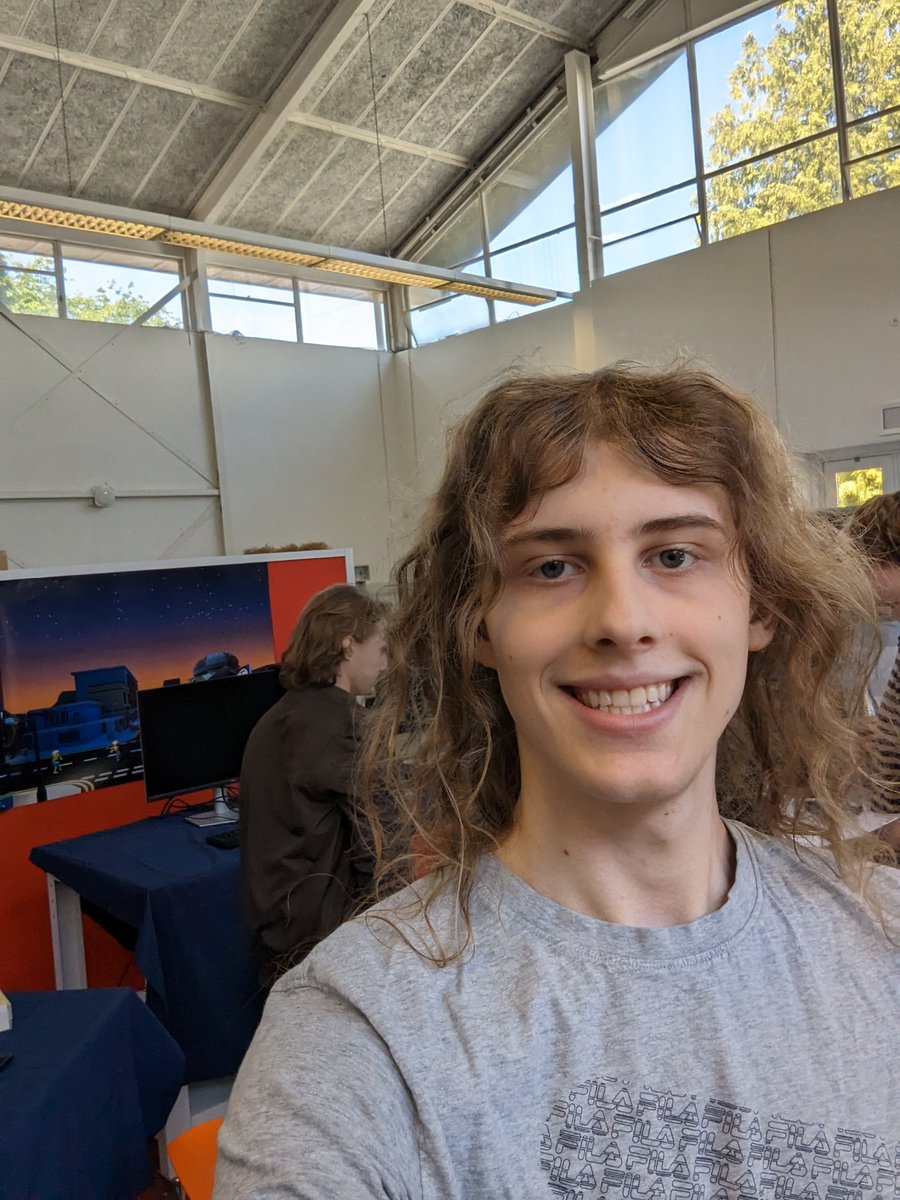 Burger Zombies tweet media