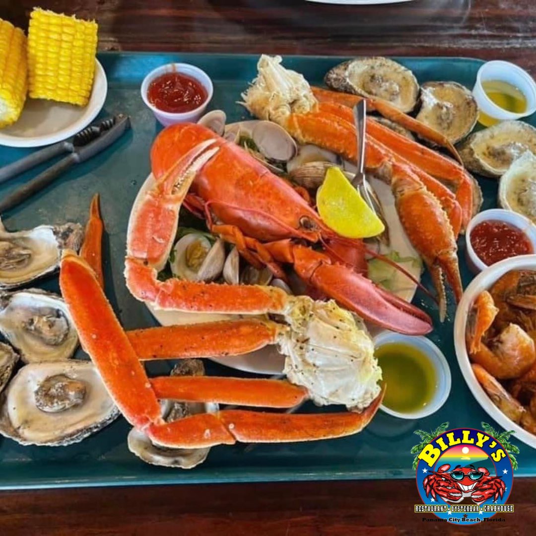 Y'all come get your crabs at Billy's! Snow Crab legs, crab baked oysters, blue crabs, crab claws.. We have it all for you! 

-
#billysoysterbar #billysoysterbarandcrabhouse #seafood #panamacitybeach #pcbeats