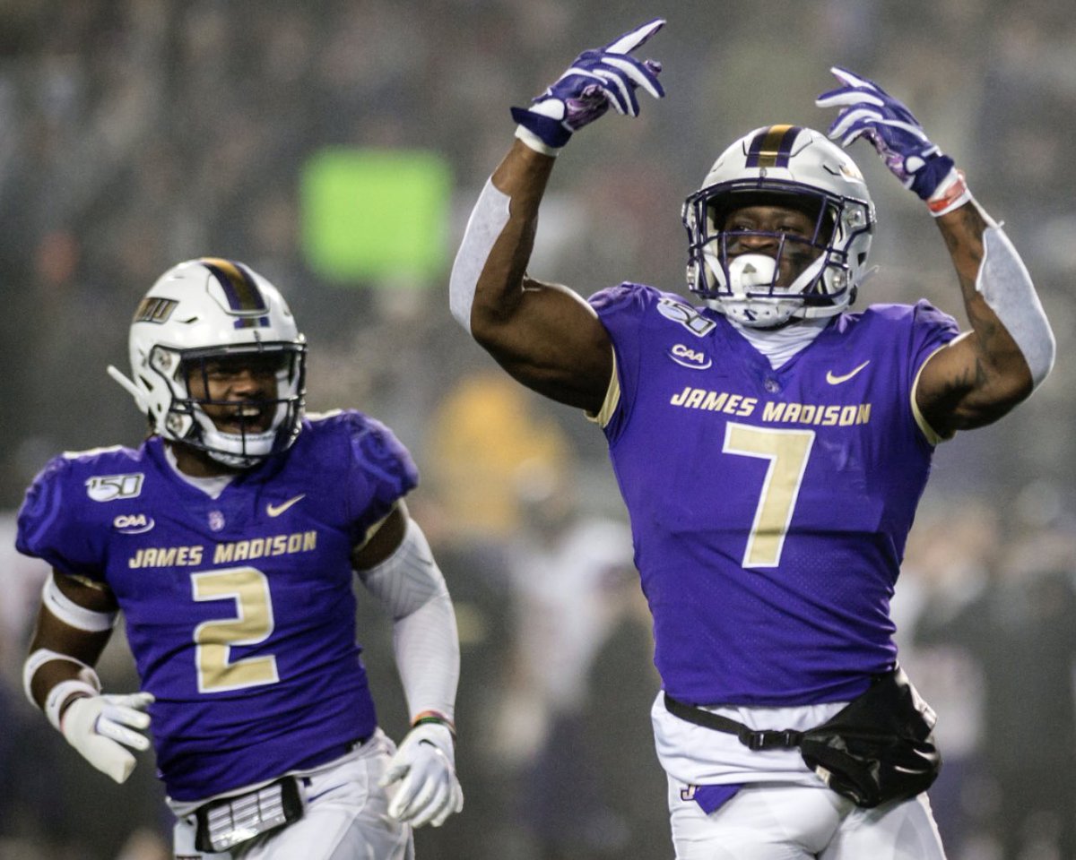 LiamGilmore55's tweet photo. Thankful and blessed to receive an offer from James Maddison University!!!💥💥 @JMUCurtCignetti @JMUCurtCignetti @Coach_PatKuntz https://t.co/Icl96qb3Fw